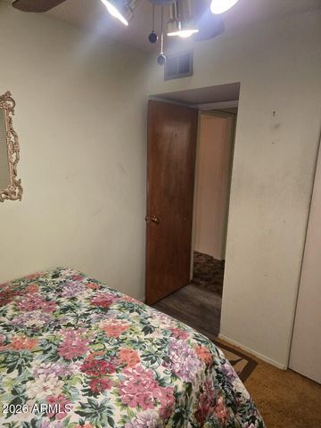 2534 W BERRIDGE Lane D207, Phoenix, AZ 85017