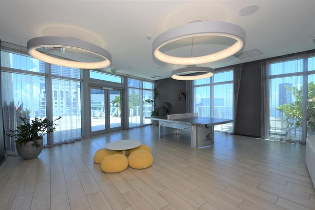 1100 S MIAMI Avenue 2106, Miami, FL 33130