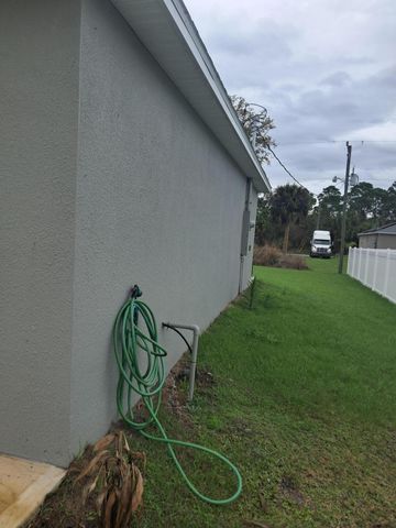 141 Ferguson Street SE, Palm Bay, FL 32909