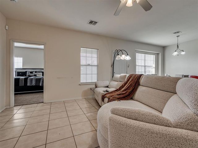 636 NW 112th Street, Oklahoma City, OK 73114