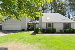 2272 Macby Drive, Marietta, GA 30066