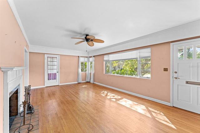 325 ORANGEVIEW AVENUE, Clearwater, FL 33755