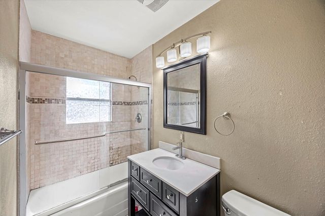 209 South Street, Baytown, TX 77520