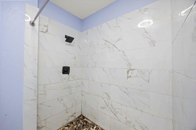 209 South Street, Baytown, TX 77520