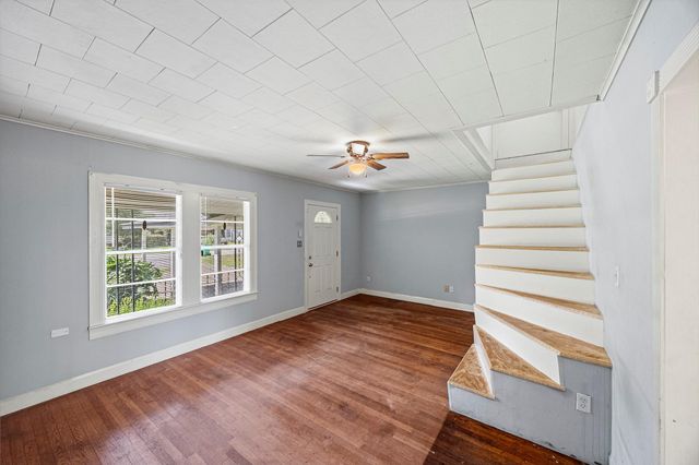 209 South Street, Baytown, TX 77520