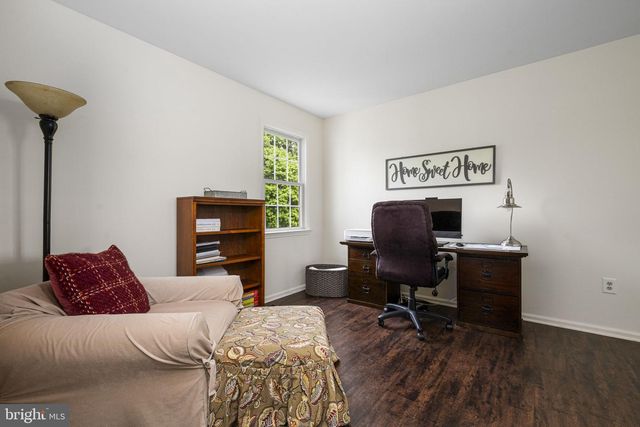 20 LINDA LN, Spring City, PA 19475