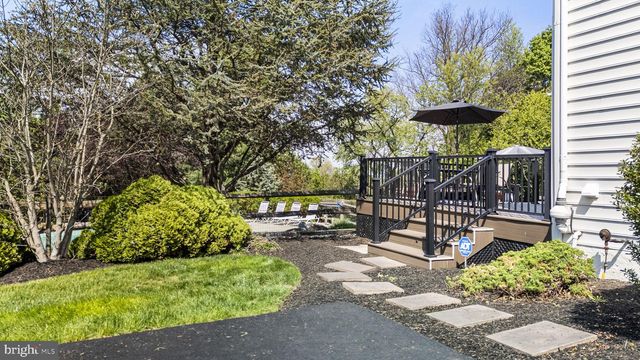 20 LINDA LN, Spring City, PA 19475