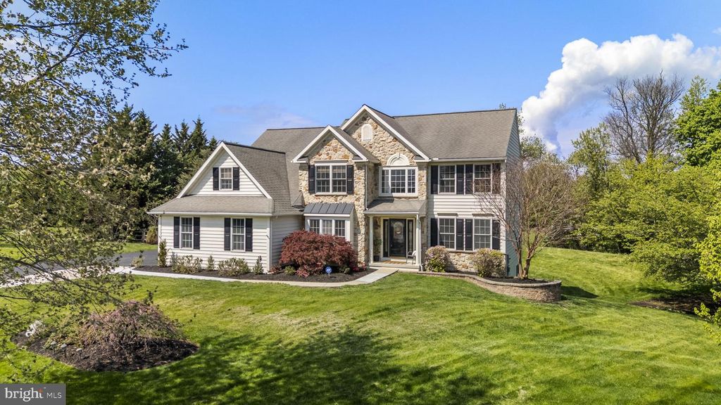 20 LINDA LN, Spring City, PA 19475