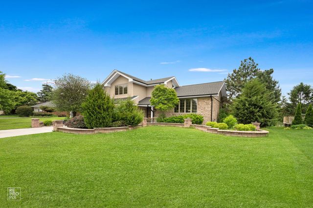 9041 Sunrise Lane, Orland Park, IL 60462