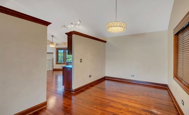 9041 Sunrise Lane, Orland Park, IL 60462