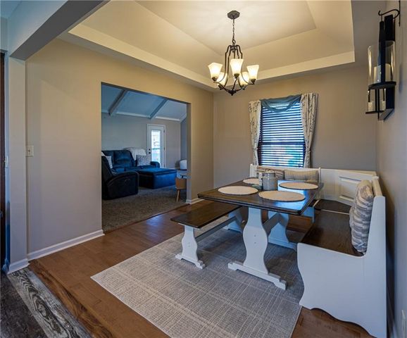 109 S Vansant Street, Clinton, MO 64735