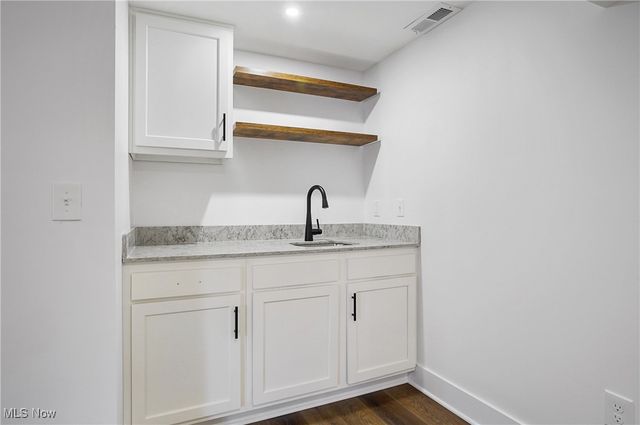 4570 Cynthia Drive, North Canton, OH 44720