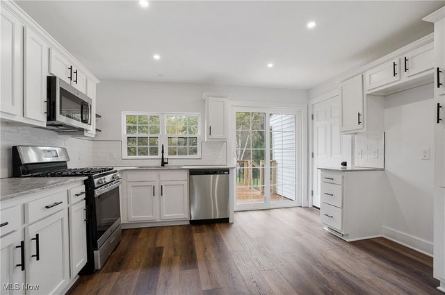 4570 Cynthia Drive, North Canton, OH 44720