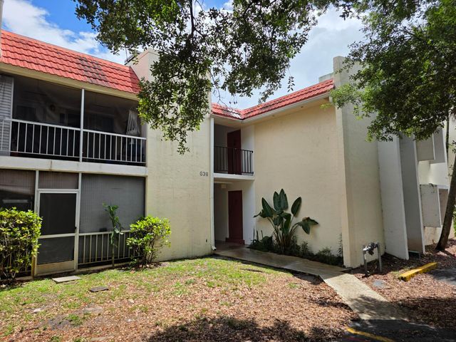 683 NW 13th Street Apt 27, Boca Raton, FL 33486