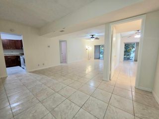 683 NW 13th Street Apt 27, Boca Raton, FL 33486
