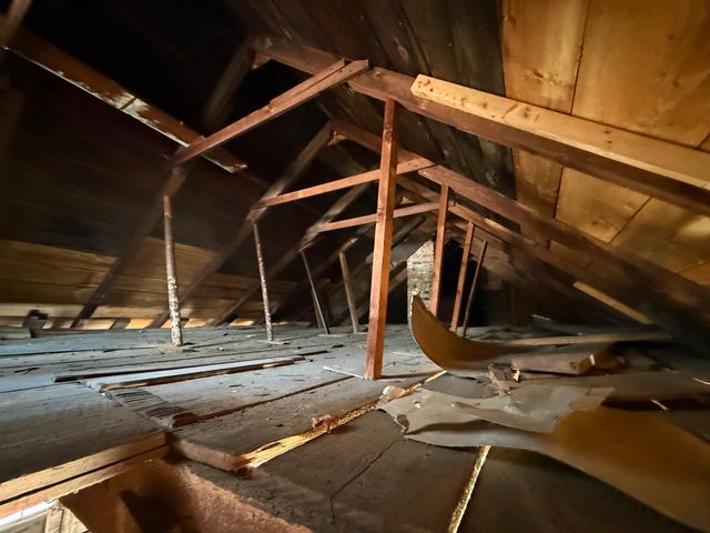 17 Main Street, New Hampton, NH 03256