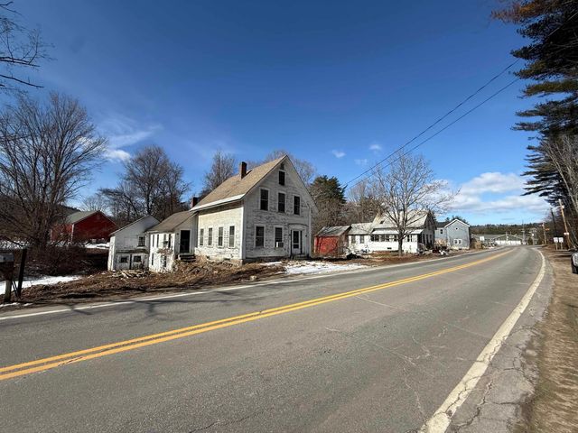 17 Main Street, New Hampton, NH 03256