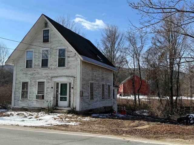 17 Main Street, New Hampton, NH 03256