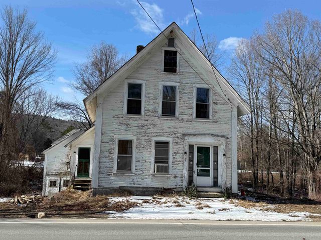 17 Main Street, New Hampton, NH 03256