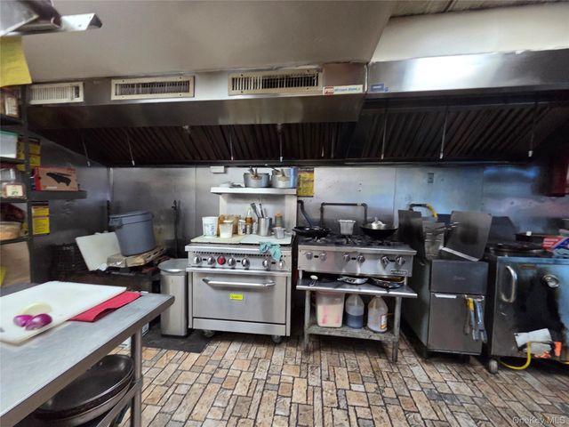 728 Courtlandt Avenue, Bronx, NY 10451