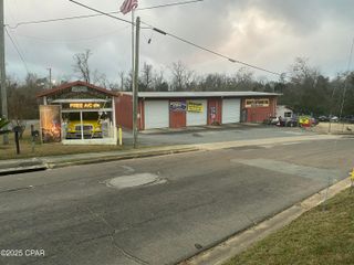 2900 Borden, Marianna, FL 32448