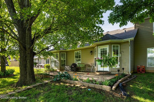 6922 Arbor Manor Way, Louisville, KY 40228