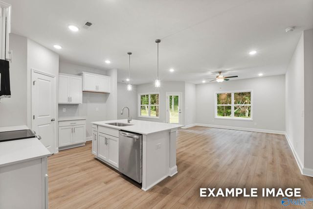 4818 Drews Dogwood Lane, Huntsville, AL 35810