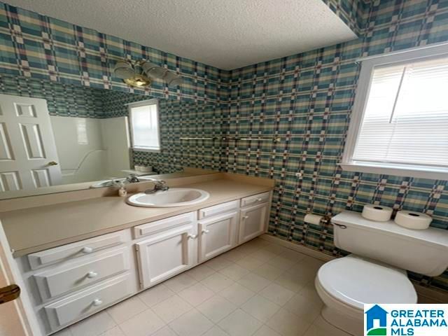 108 GREENWOOD LANE, Alabaster, AL 35007