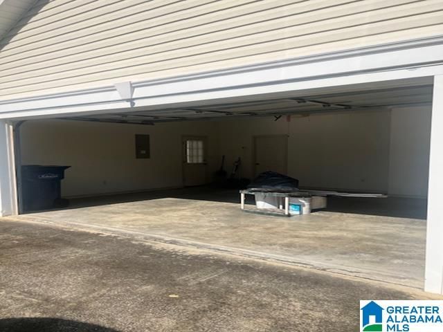 108 GREENWOOD LANE, Alabaster, AL 35007