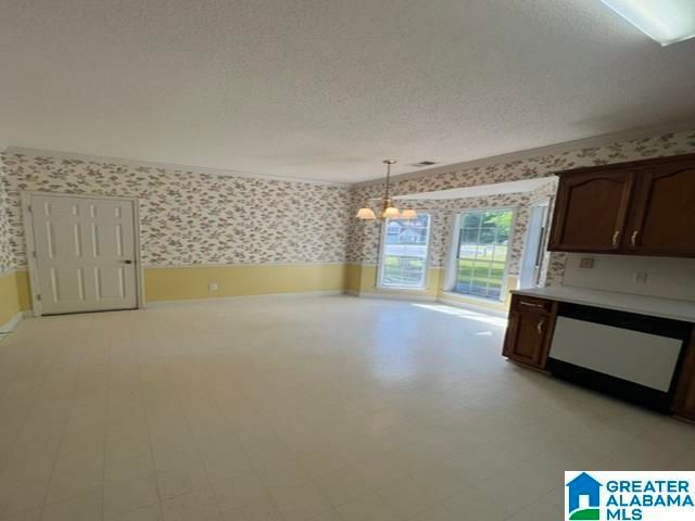 108 GREENWOOD LANE, Alabaster, AL 35007