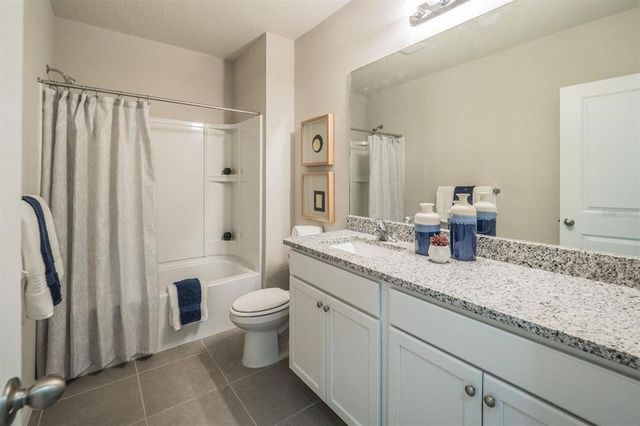 956 DERBYSHIRE DRIVE, Kissimmee, FL 34758