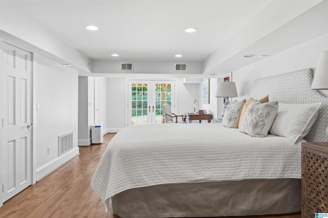 16 MONTEVALLO LANE, Mountain Brook, AL 35213