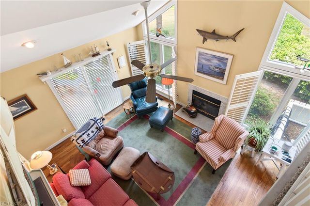 1801 Sawgrass Pointe DR, Hayes, VA 23072