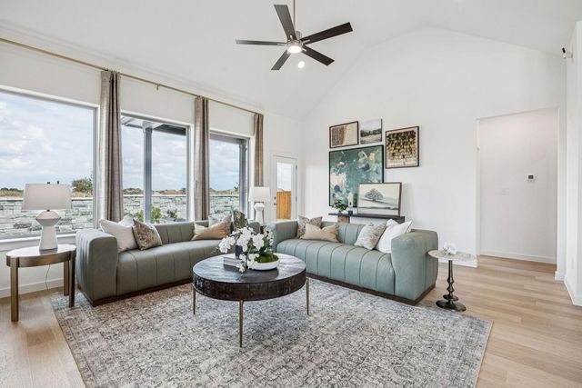 306 Sepulveda ST, Hutto, TX 77336