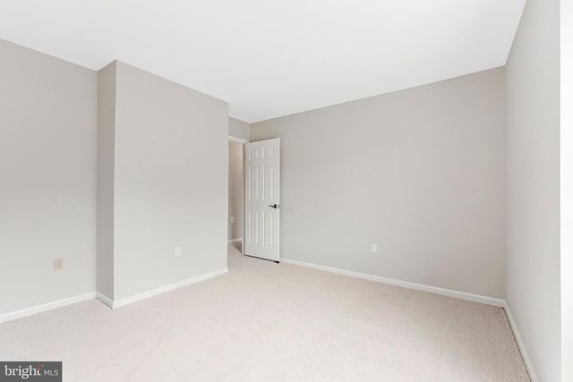 10704 STANHOPE PL, Fairfax, VA 22032