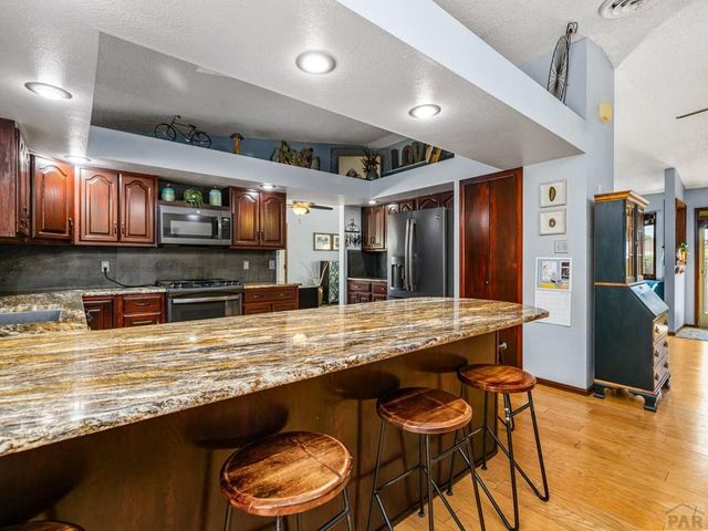 49 S Acacia Dr, Pueblo West, CO 81007