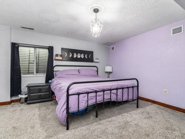 49 S Acacia Dr, Pueblo West, CO 81007