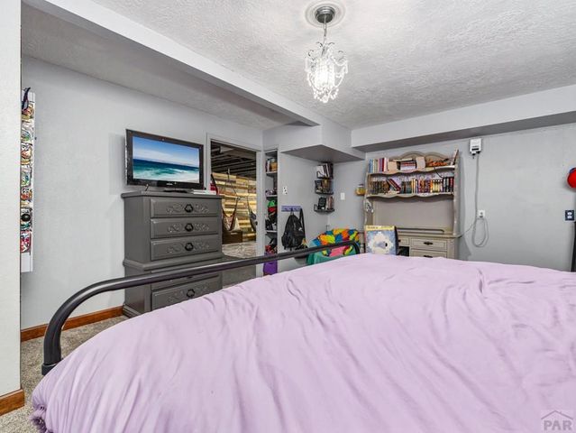 49 S Acacia Dr, Pueblo West, CO 81007