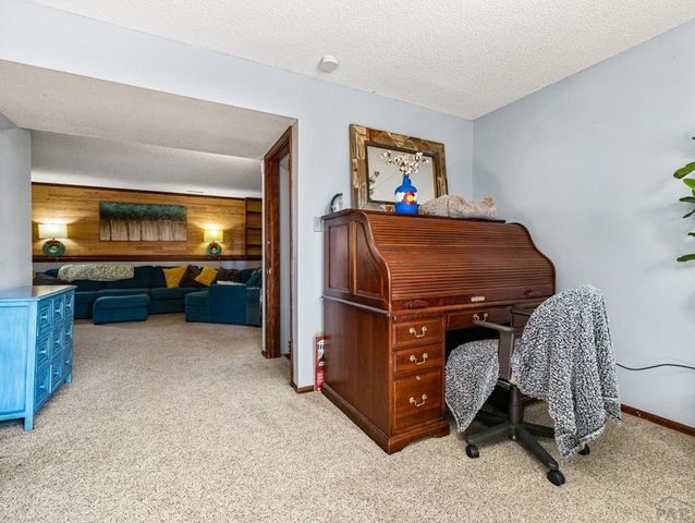49 S Acacia Dr, Pueblo West, CO 81007