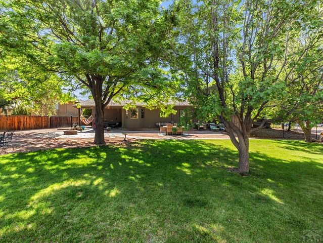 49 S Acacia Dr, Pueblo West, CO 81007