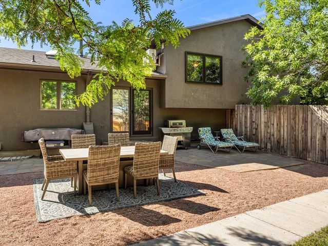 49 S Acacia Dr, Pueblo West, CO 81007