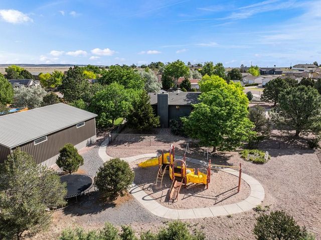 49 S Acacia Dr, Pueblo West, CO 81007