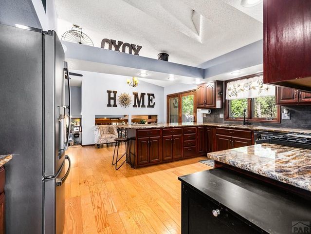 49 S Acacia Dr, Pueblo West, CO 81007