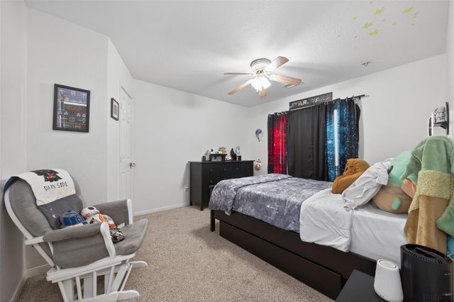 42 W Gaslight Place, The Woodlands, TX 77382