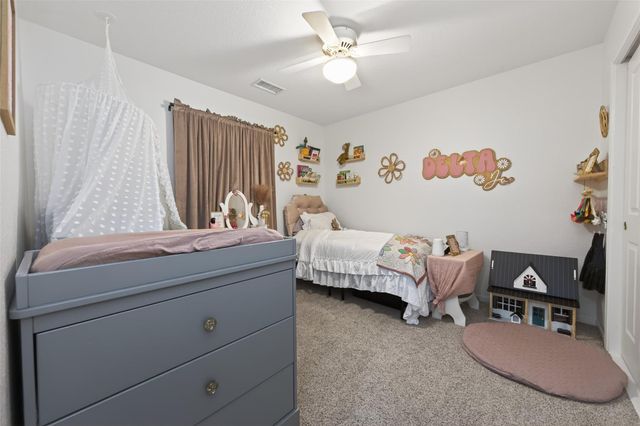 42 W Gaslight Place, The Woodlands, TX 77382