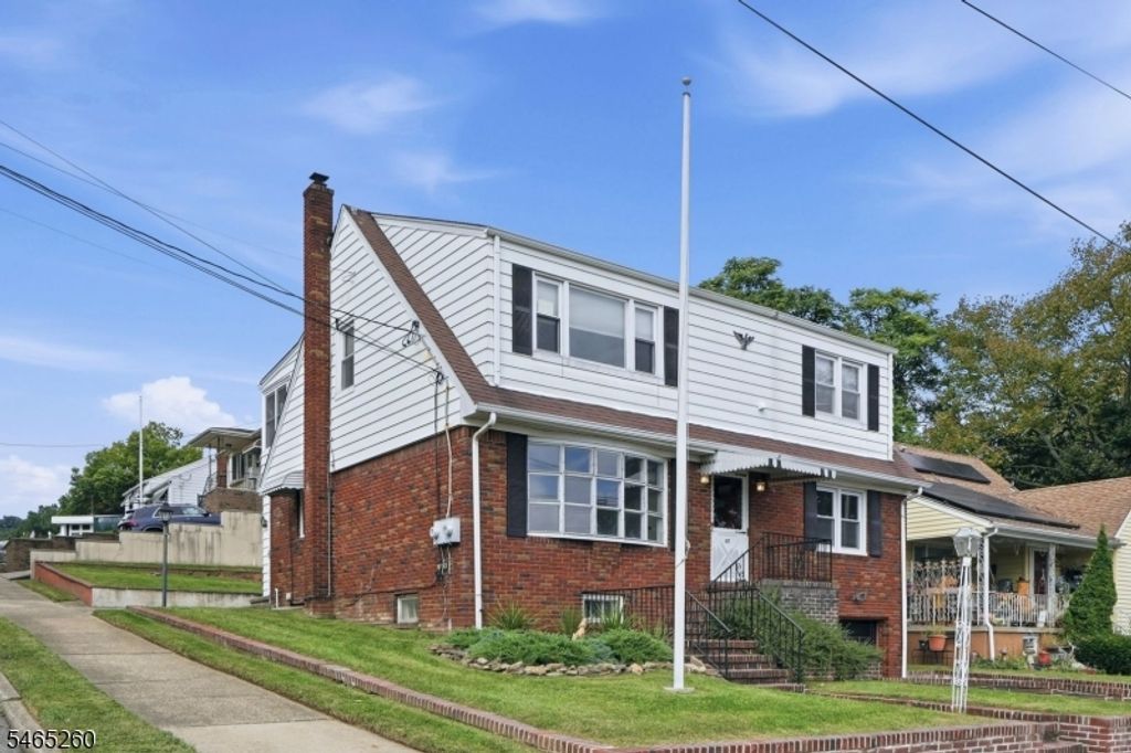 107 Crosby Ave, Totowa Boro, NJ 07512 — photo 3