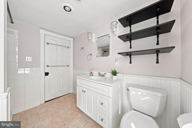 335 LOWER SNUFF MILL RD, Hockessin, DE 19707