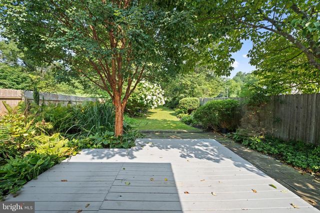 335 LOWER SNUFF MILL RD, Hockessin, DE 19707