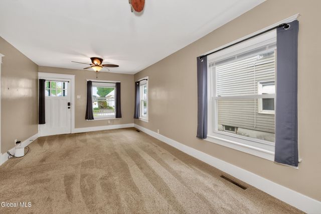 231 5th Street, Scotia, NY 12302