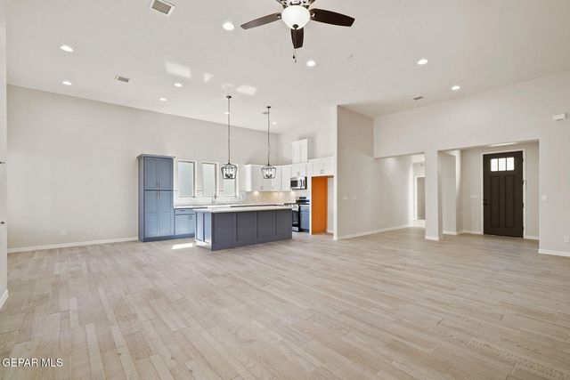 15121 Allegiance Avenue, El Paso, TX 79938